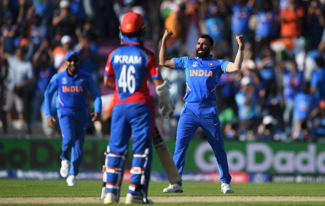 विश्व कप | शमी की शानदार हैट्रिक से जीता भारत, अफगानिस्तान को 11 रनों से दी मात