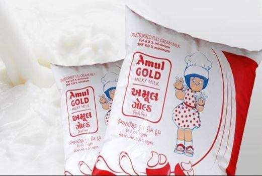 महंगा हुआ दूध, Amul ने इतने रुपये बढ़ाए दाम