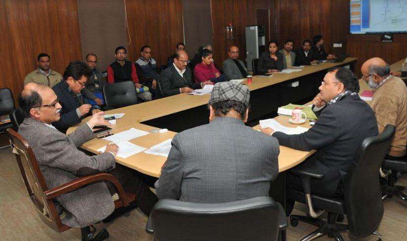 देहरादून | मुख्य सचिव ने ली व्यय वित्त समिति की बैठक, 4 प्रस्तावों को मिली स्वीकृति