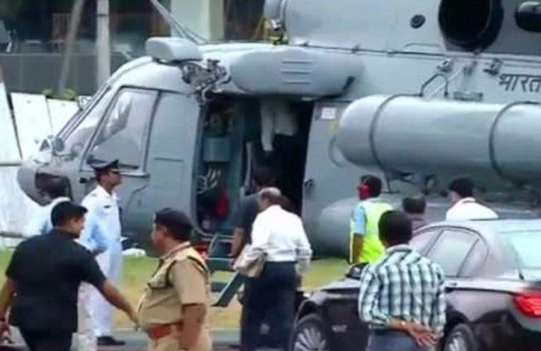 प्रधानमंत्री मोदी के हेलिकॉप्टर की जांच करने वाला आईएएस अफसर निलंबित