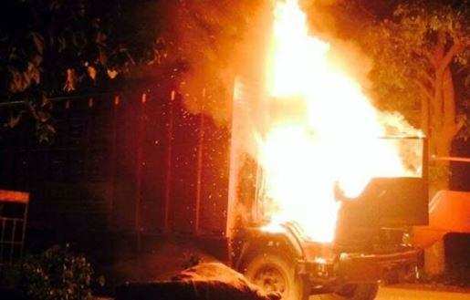 नैनीताल | 21 टन LPG गैस से भरे टैंकर के केबिन में लगी आग, लोगों की सूझबूझ से टला बड़ा हादसा