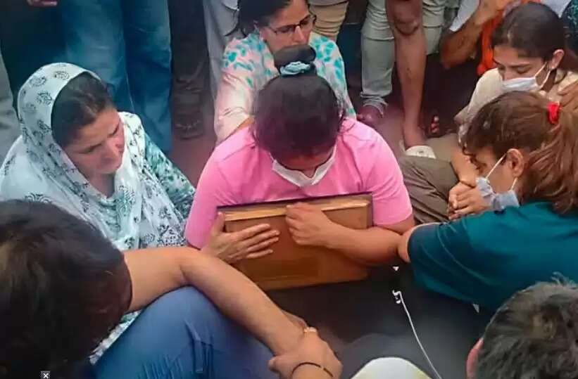 Sakshi